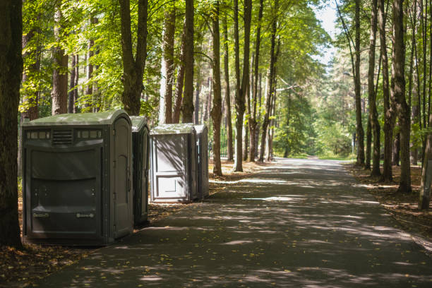 Best Affordable portable toilet rental  in Eastmont, WA